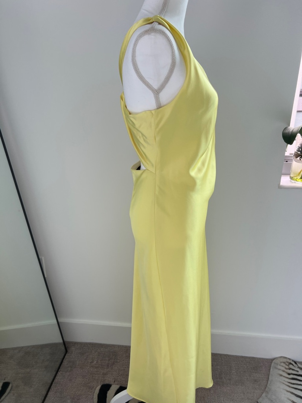 Zara One-Shoulder Satin Gown - Picture 6 of 6